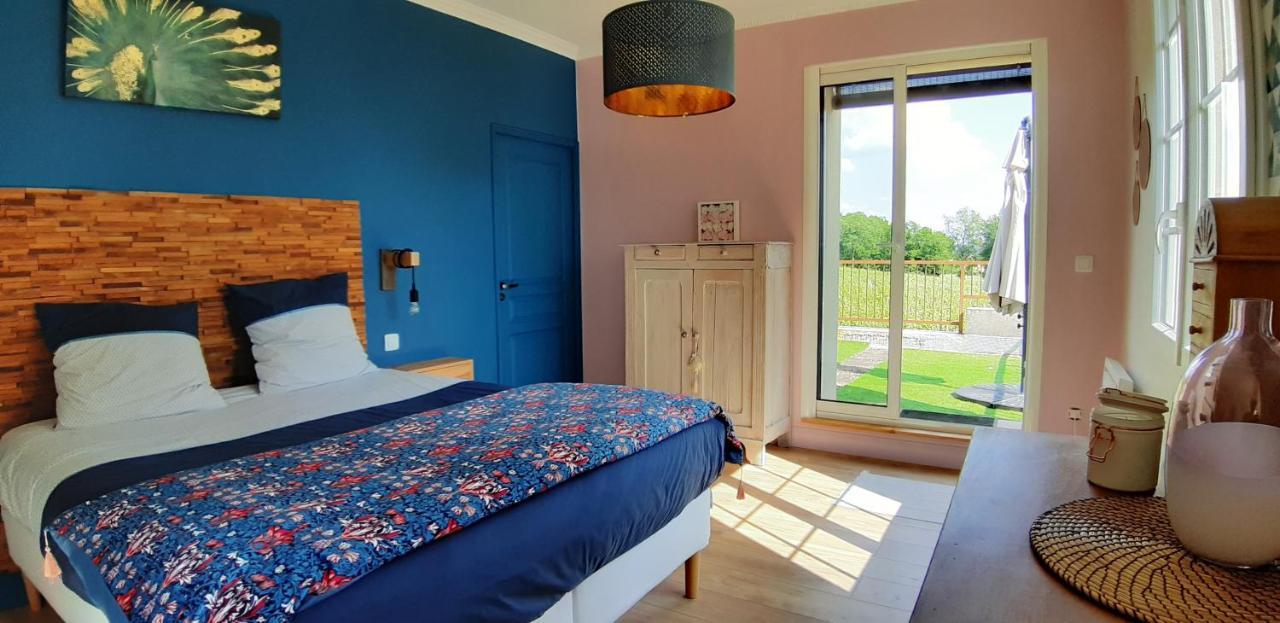 A L'Ombre De La Treille -Proche Saint-Emilion Bed & Breakfast エクステリア 写真